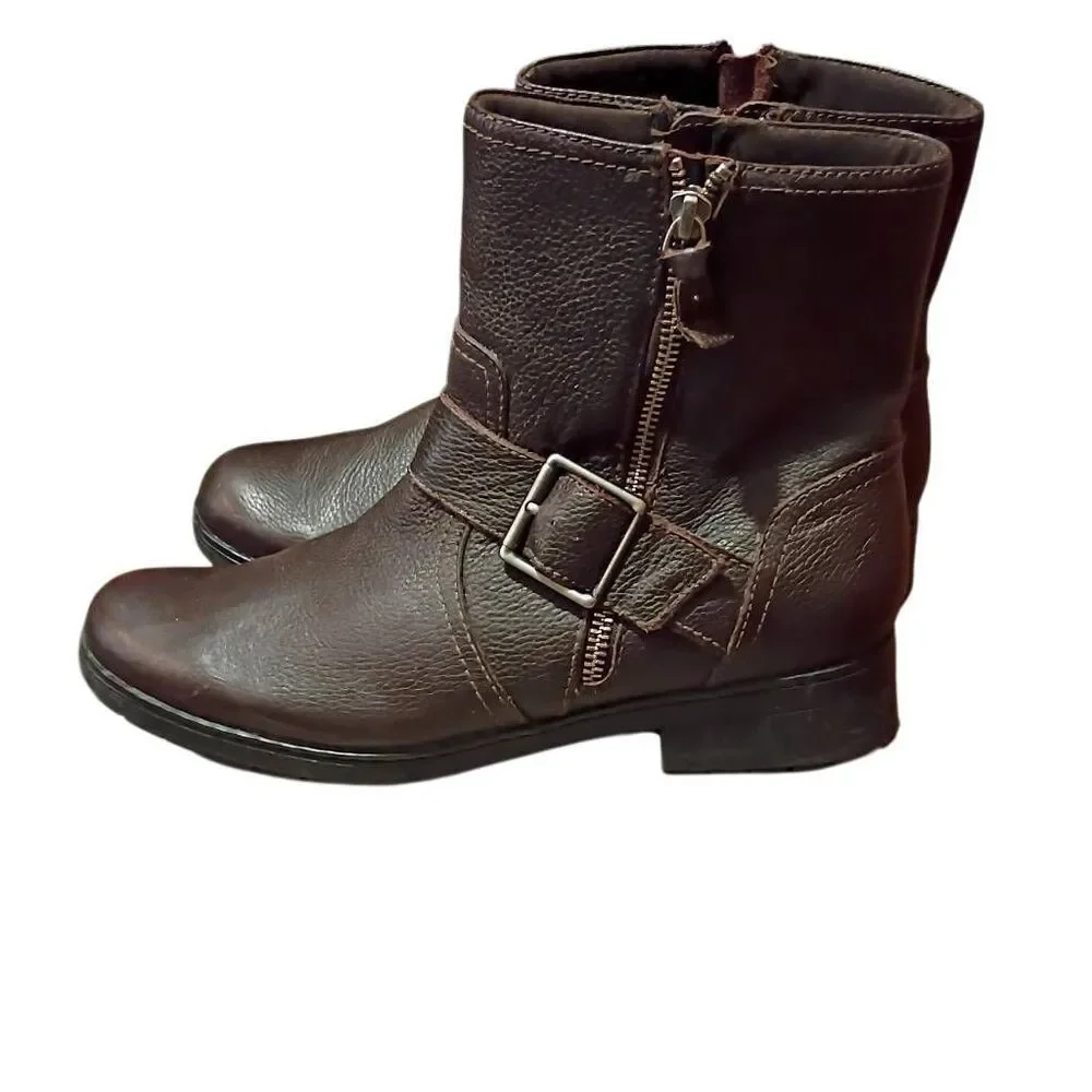 Clark's Women's Merrian Lynn Boots 8.5 Zip Sides Ankle Bootie Buckle Beauties